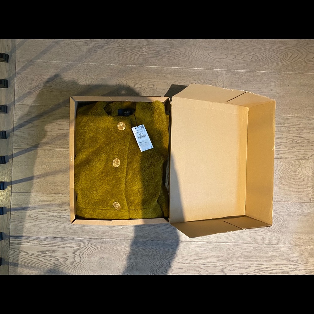 Coat - Picture 2 of 2